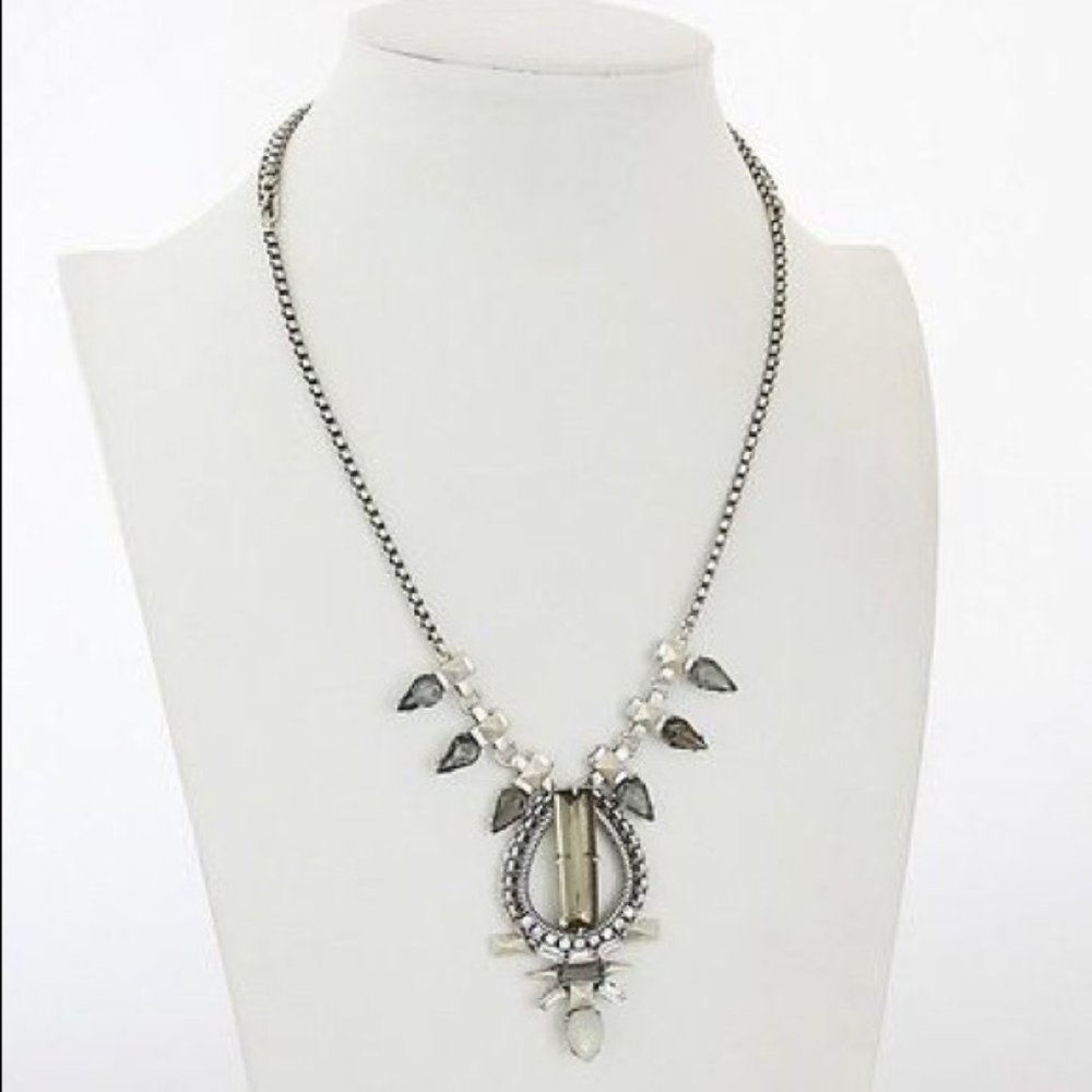 Stella & Dot Eclipse Pendant